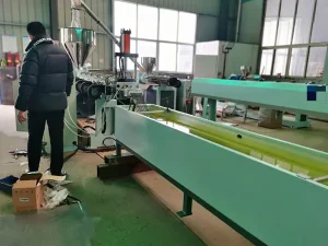 水冷拉条造粒设备